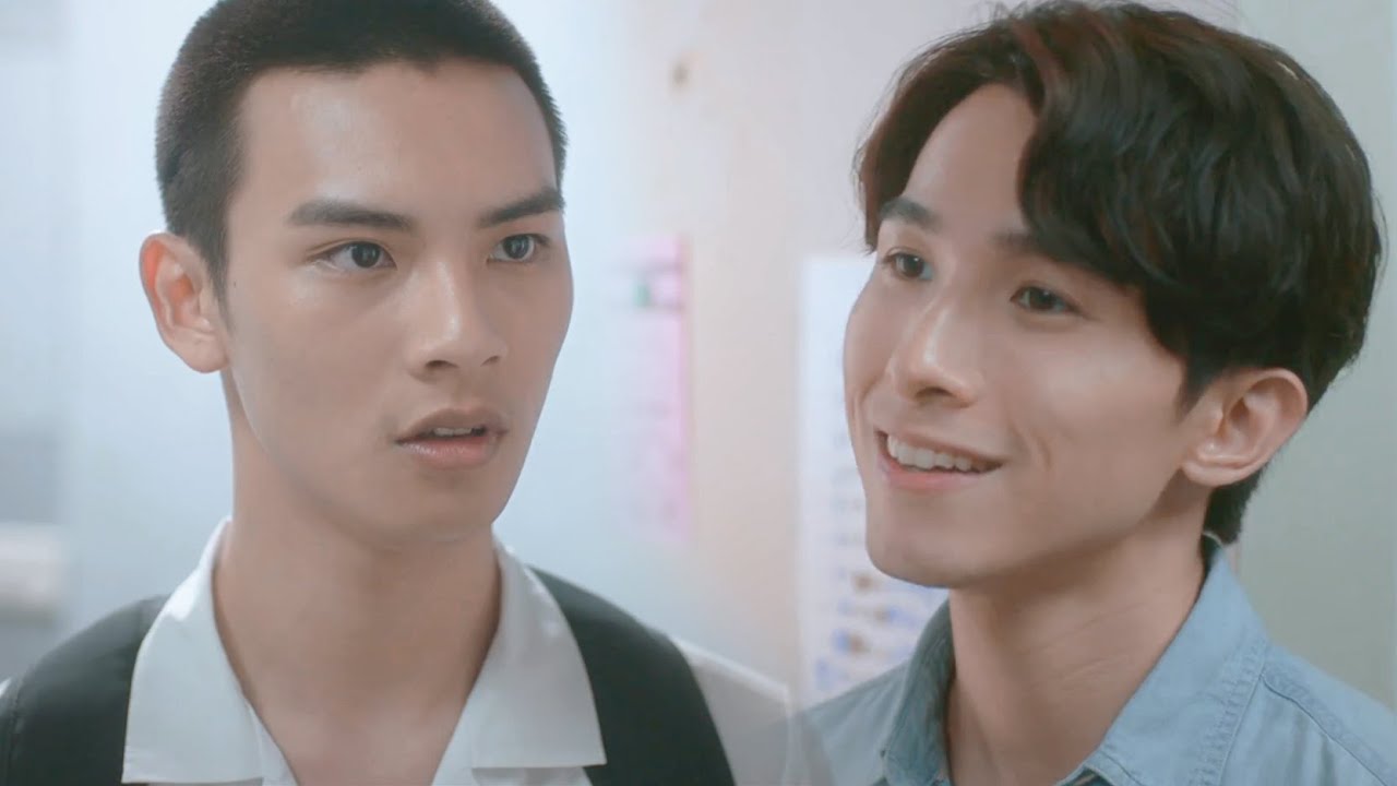 少男鼓起勇氣向喜歡的大叔告白，怎料大叔的回應驚呆了所有人！#逆愛 #男男 #爱情