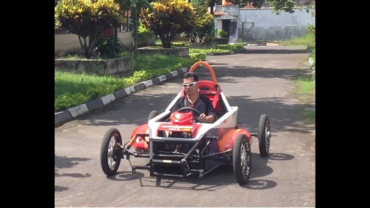 F1 listrik test drive