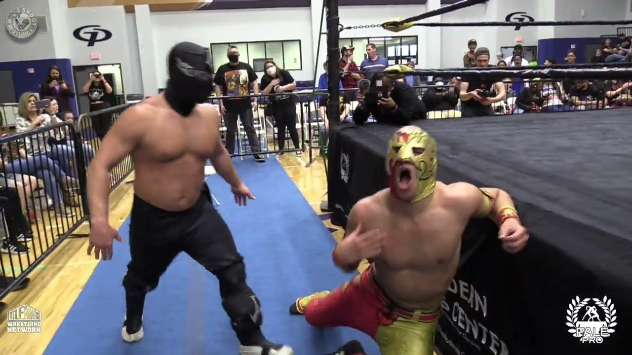 Ninja Mack vs Fuego Del Sol