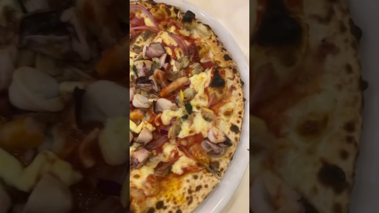Pizza seafood Italy#pork  #cambodia #delicious #food #beef #chicken #grill #squid #shrimp #oysters
