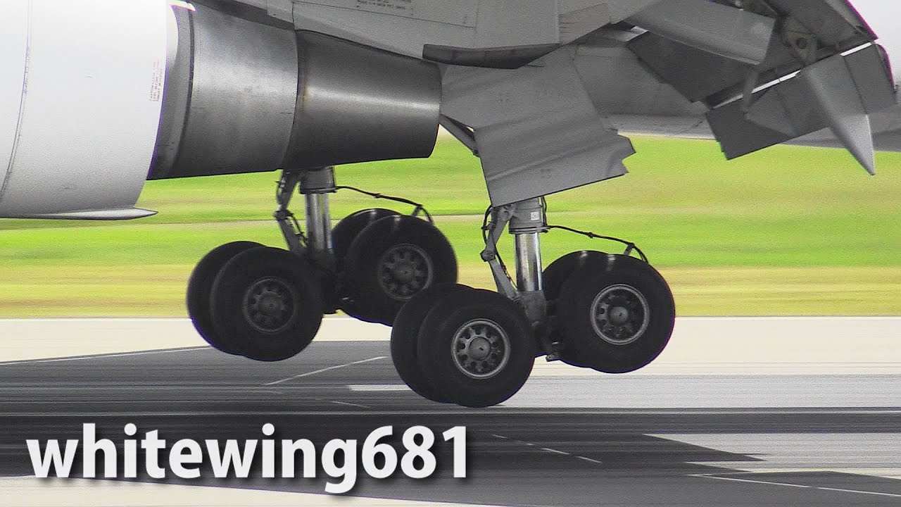 [767 Close-Up] JAL Japan Airlines 767-300ER JA601J LANDING OSAKA Int'l Airport 大阪国際空港（伊丹空港） 2016.7.2