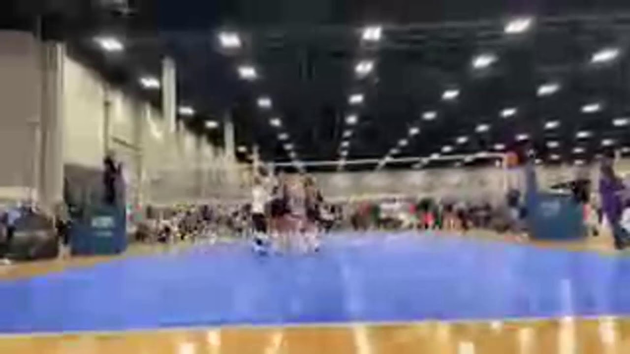 Taylor Donovan is live!