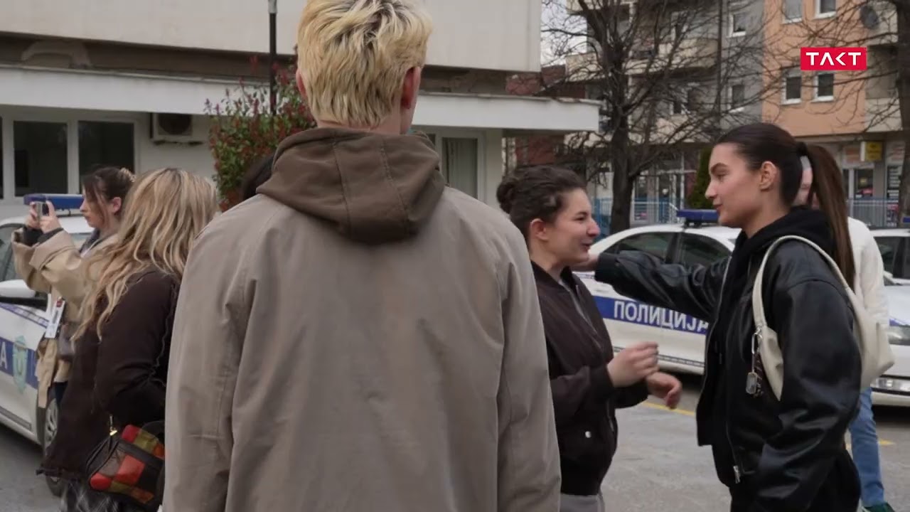 Hap&scaron;enje u Novom Pazaru na treći dan Bajrama: Građani se okupili ispred MUP-a u znak protesta