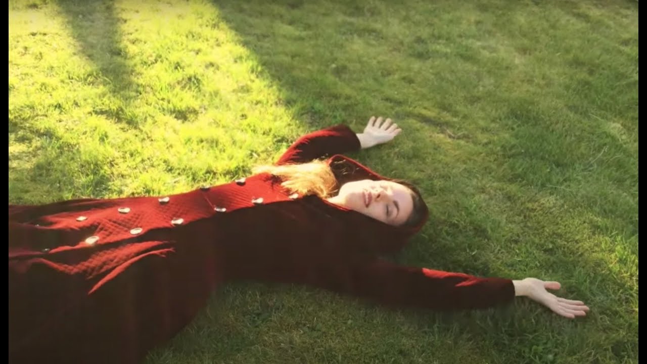 Lucie-Valentine - Carpe Diem (clip confiné)