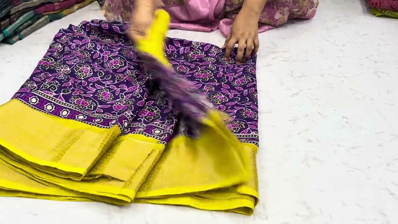 18.12.25 Marshmallow Joint Sarees (8754625479)