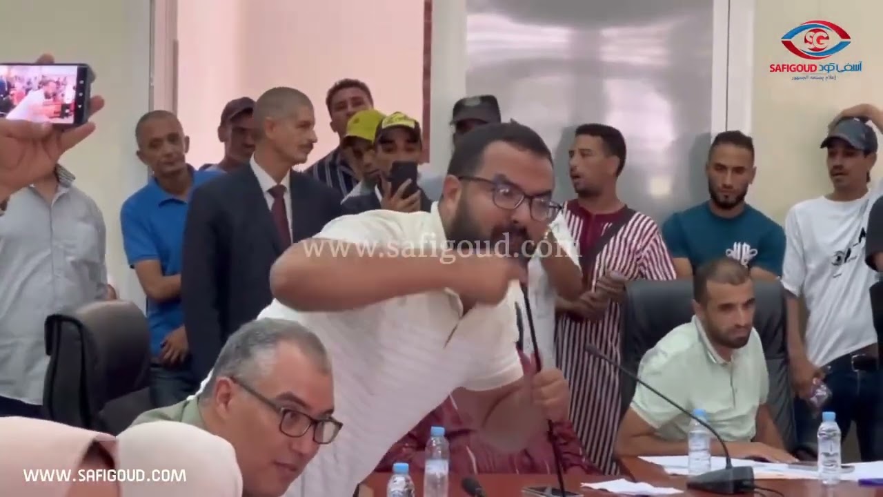 كموش فرگع الرمانة وفضح كلشي :