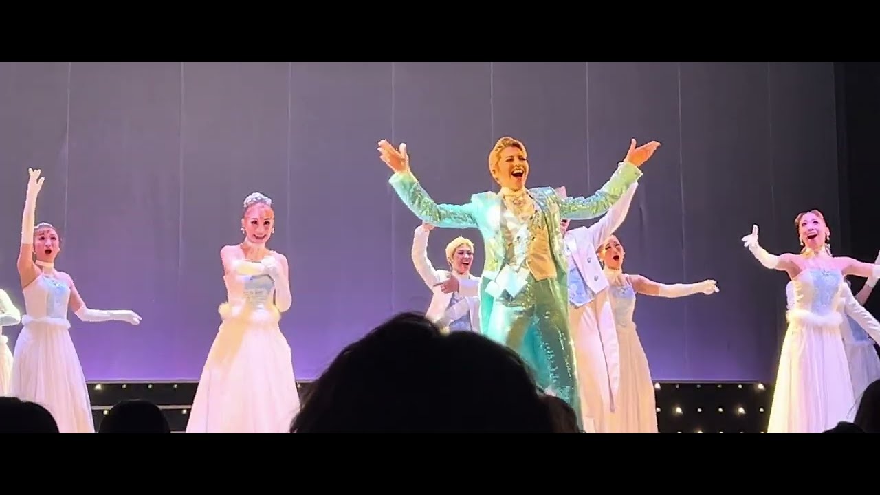 2024.12.1(日) チームシャイン『Christmas of Love Revue Showシャイン〜きらめく聖夜の輝き〜』ハウステンボス歌劇団