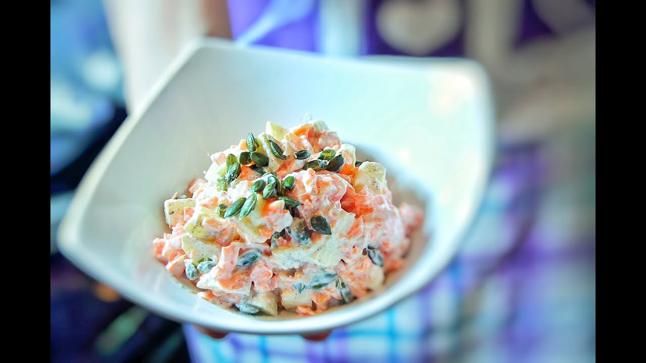 Easy apple and carrot salad