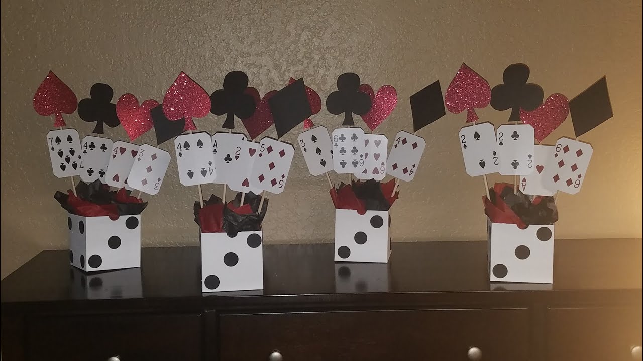 DIY Casino Themed Centerpieces // Centro de Mesas