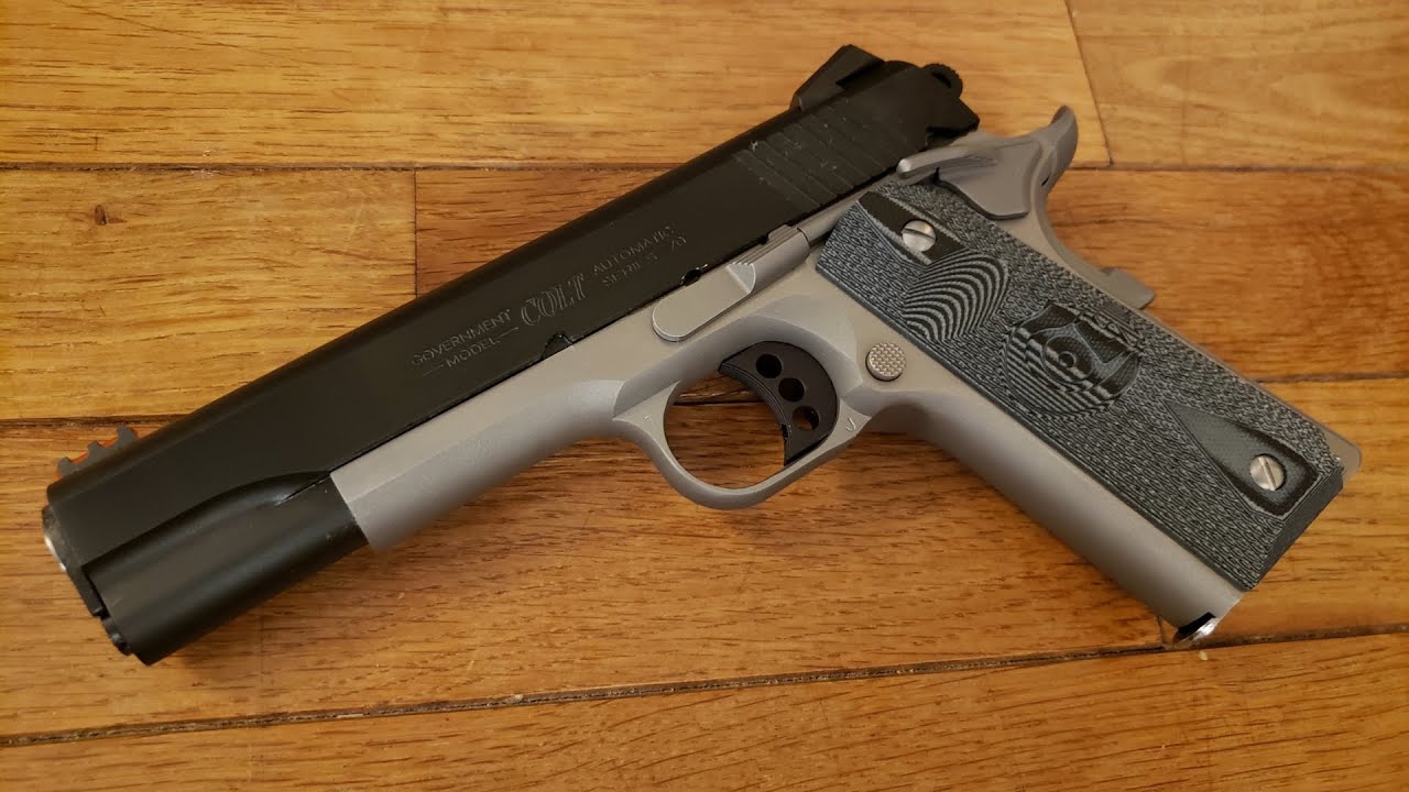 Colt 1911 Competition Two Tone. Unboxing.