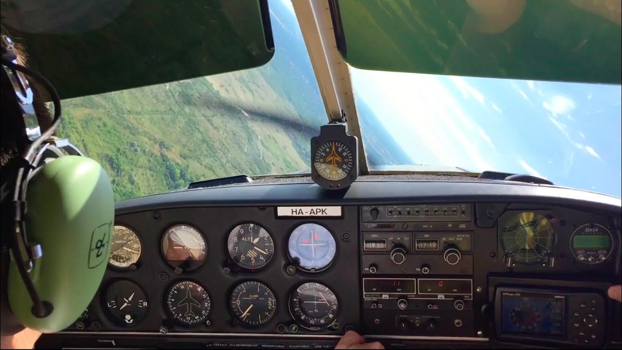 Piper PA-28 Cherokee Buda&ouml;rs (LHBS) Iskolak&ouml;r &eacute;s V&eacute;szhelyzet Gyakorlat