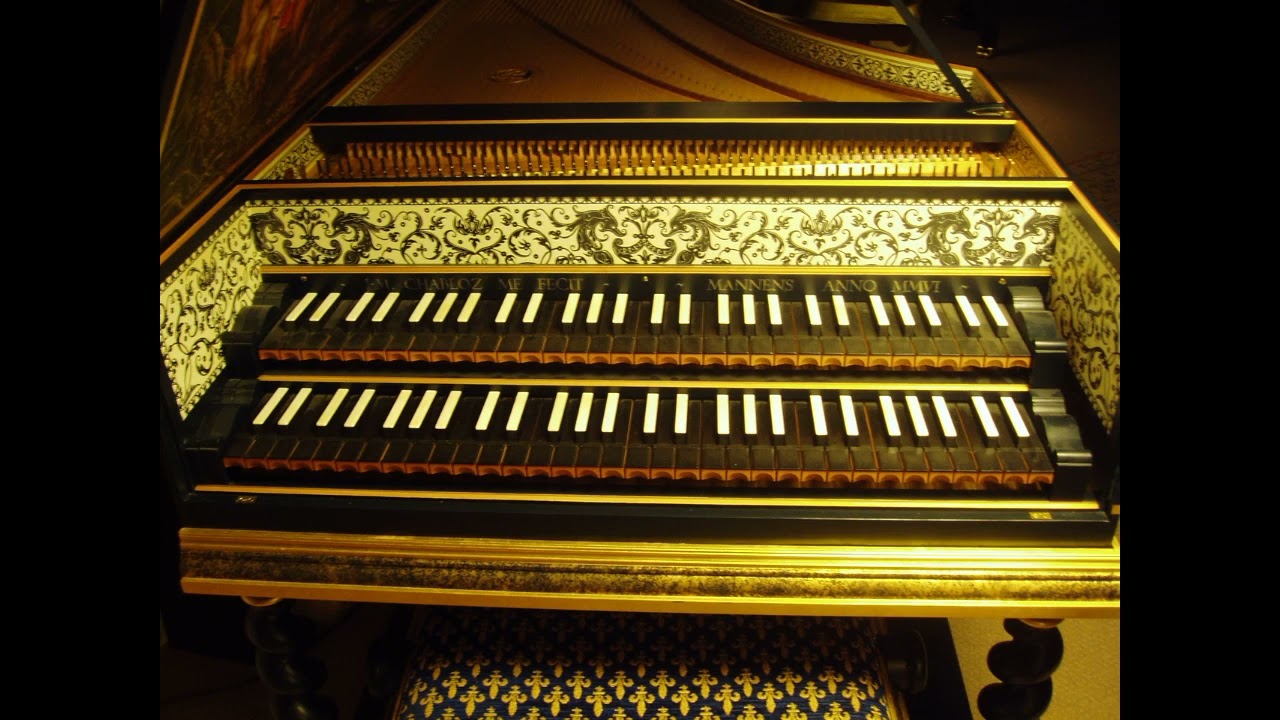 J.S.Bach  Sonata or trio for two keyboards with obbligato pedal,  BWV 525 (S. Palma, harpsichord)
