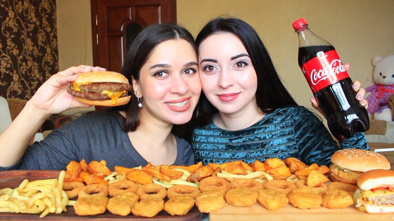 ВОССОЕДИНЕНИЕ ОБЖОР / MCDONALDS / MUKBANG asmr/ Ayka Emilly