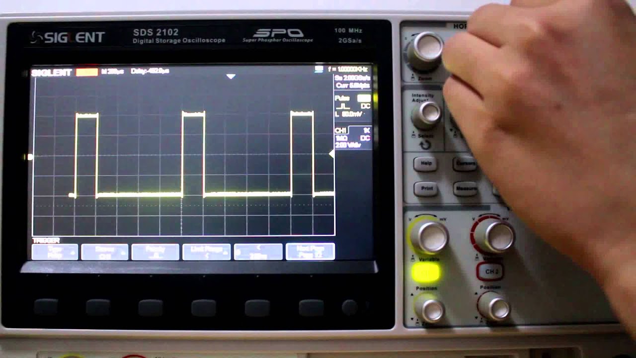How to use the pulse trigger of SIGLENT oscilloscopes