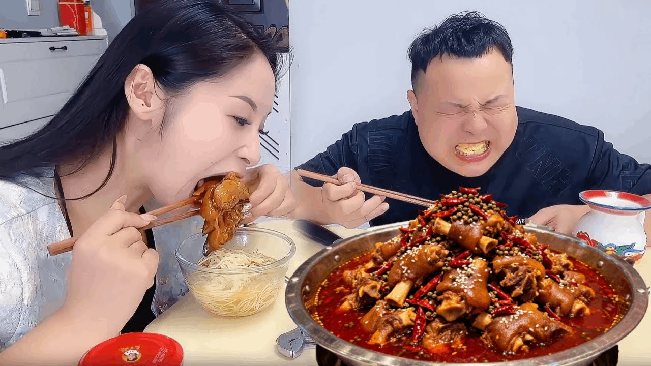 My selfish husband's stewed pig feet? Let him taste the wasabi!