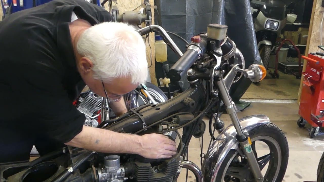 Honda CM400T Das habt ihr alle nicht erwartet. Level 10