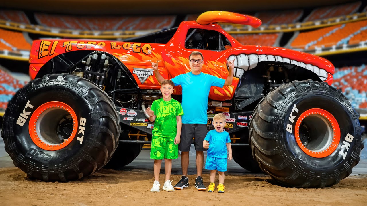 Diana und Roma besuchten die MONSTER JAM Show 2024