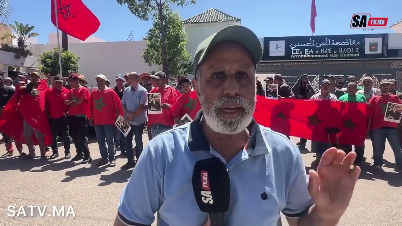 تجار سوق دلاس في وقفة احتجاجية أمام مقاطعة الحي الحسني .. بعد هدم محلاتهم 