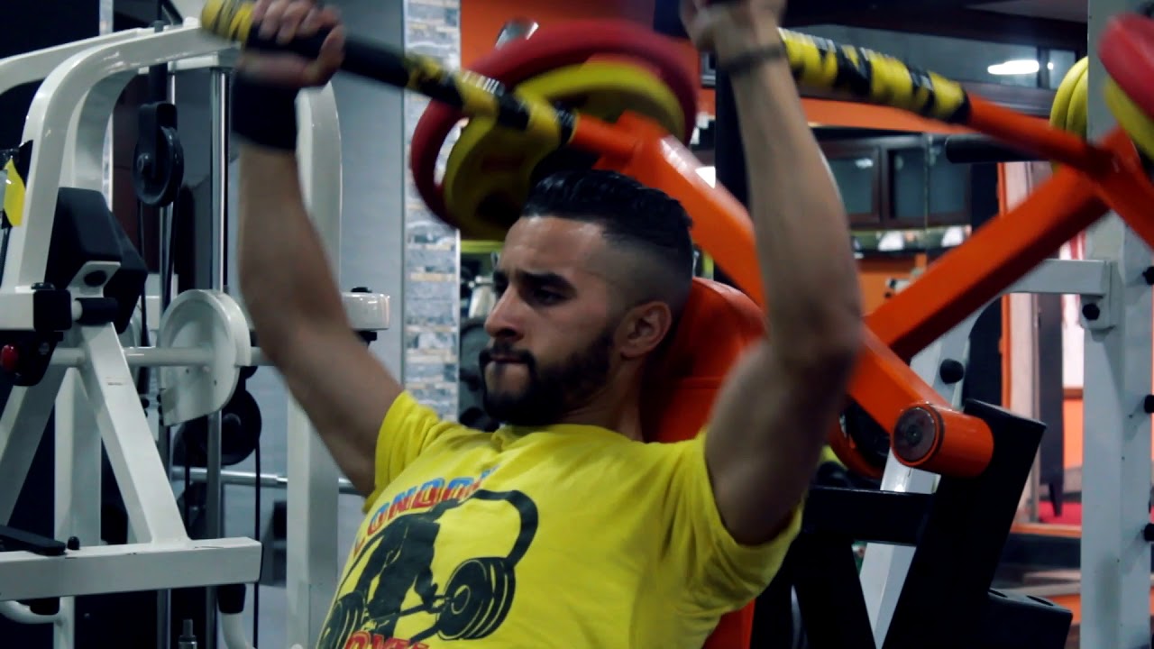 Shut up and squat 🔥 - LONDON GYM KHOURIBGA Motivation video 💪🏻