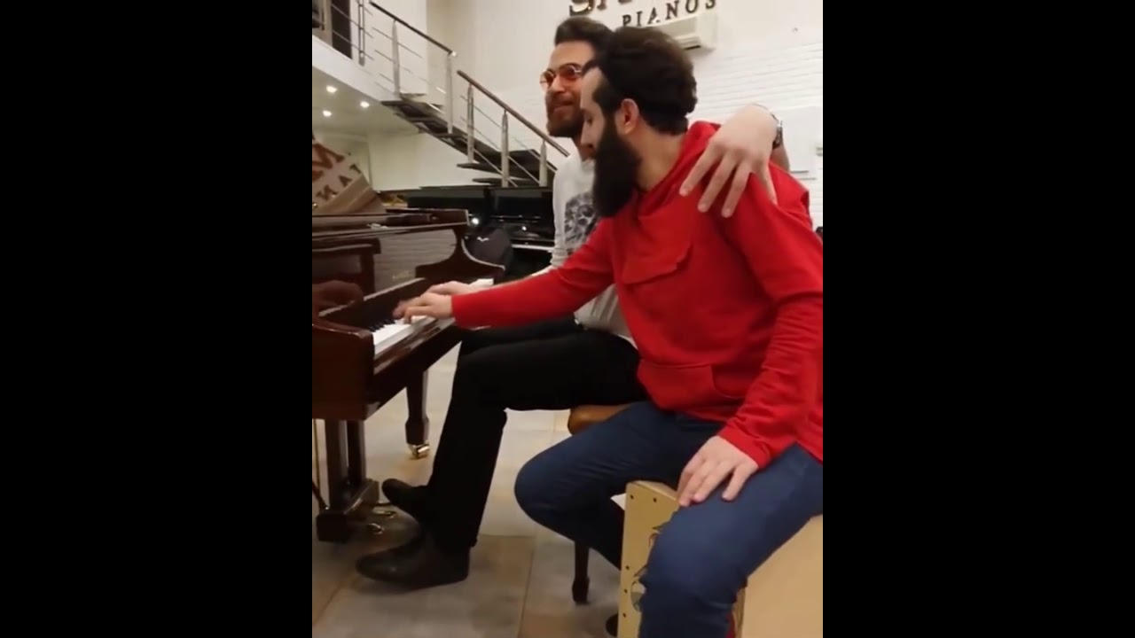 Pirates of the Caribbean piano #pianolove #pianocovers #singer #pianogram #piratesofthecaribbean