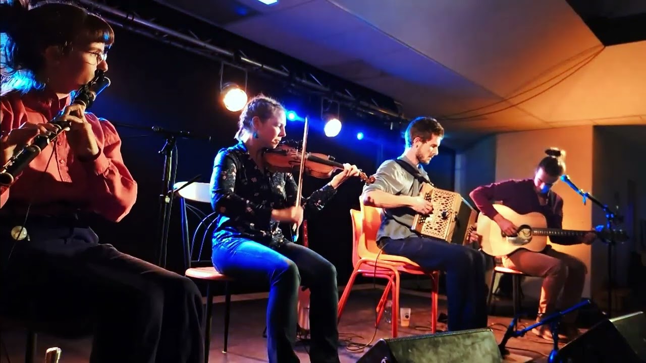 AIAR - Suite de rigodons [Extrait live à Vernoux 2025]