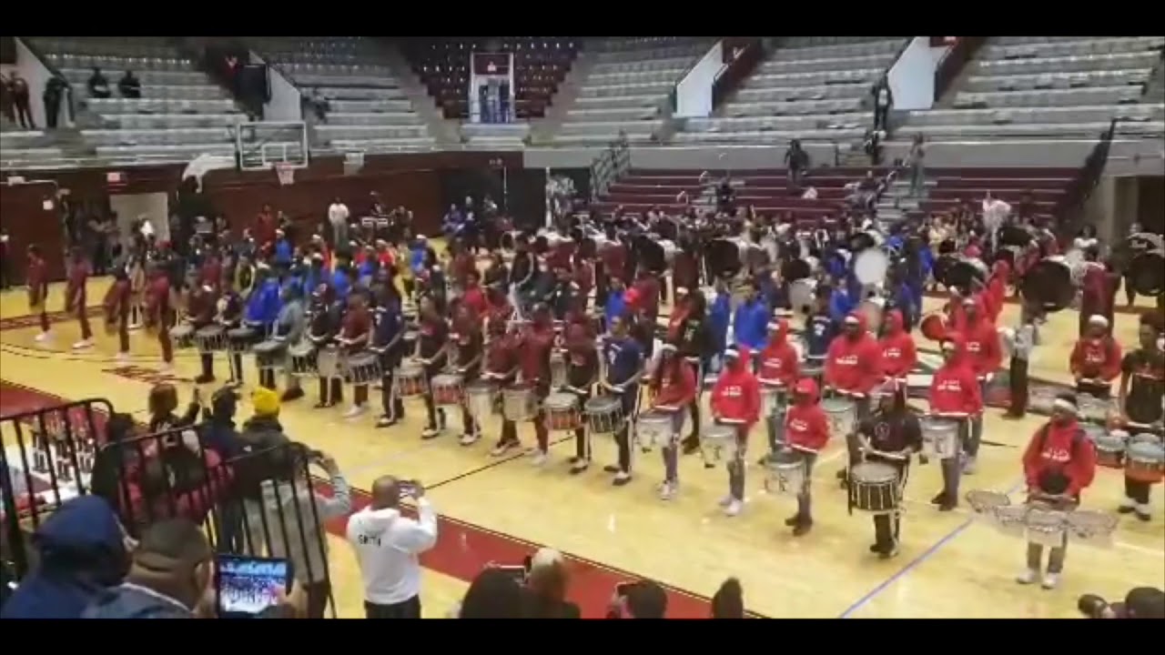 The World&rsquo;s Biggest Drum Line