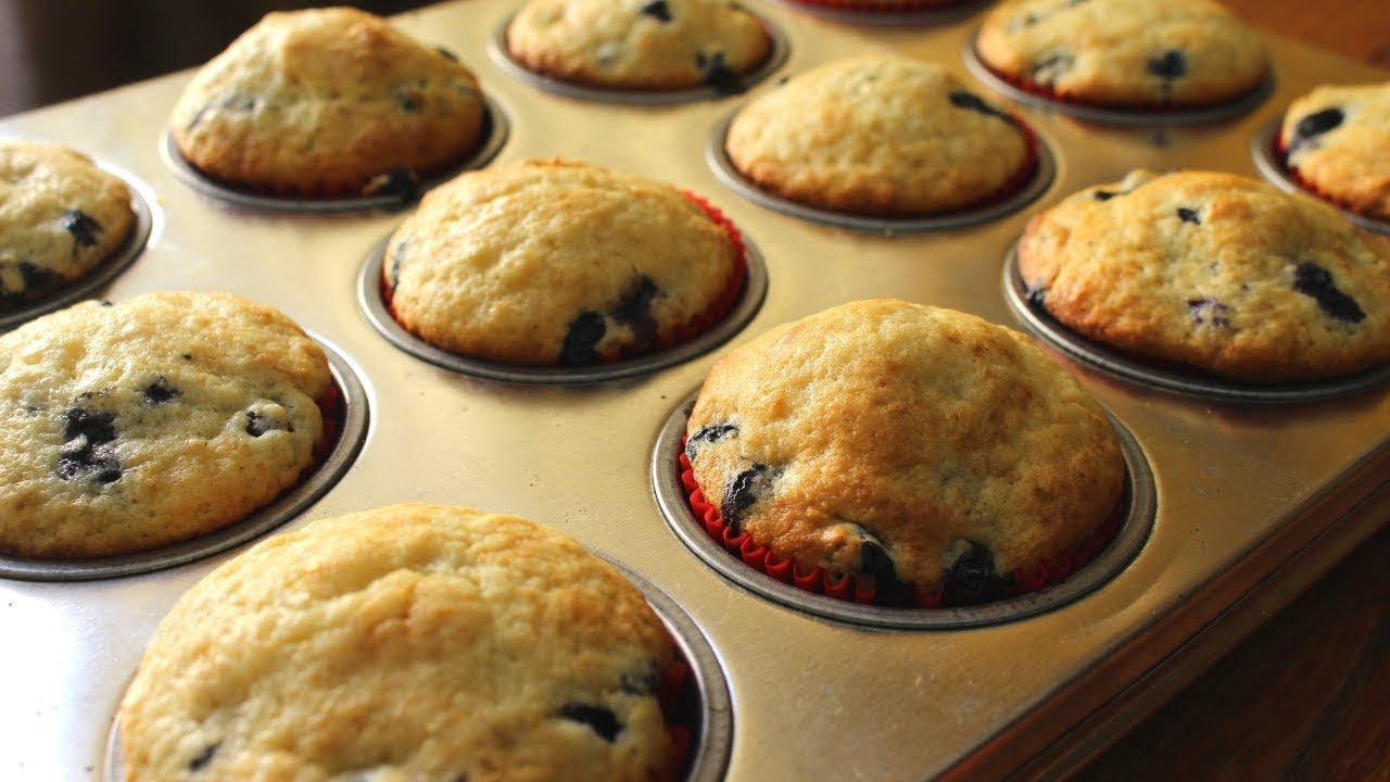 MUFFINS DE MORAS AZULES | ALE DE NAVA