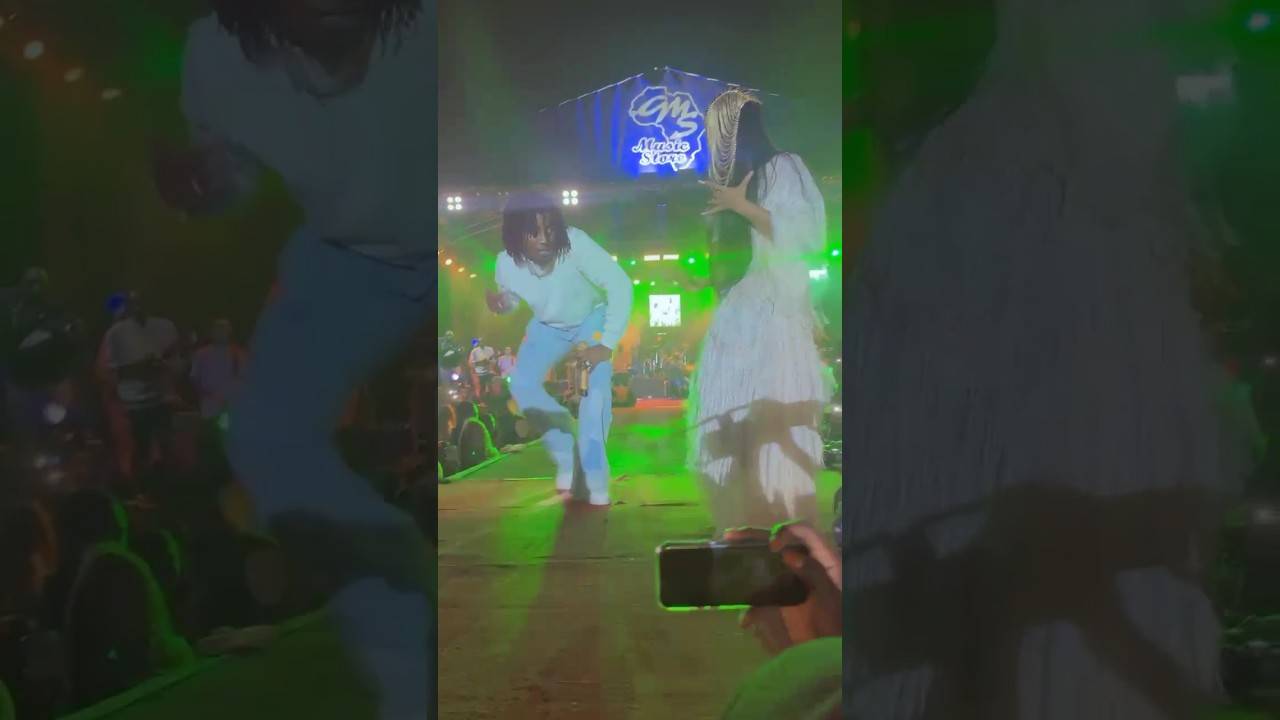 Wally Seck en Complicit&eacute; avec Ndaye Ndiaye Banaya