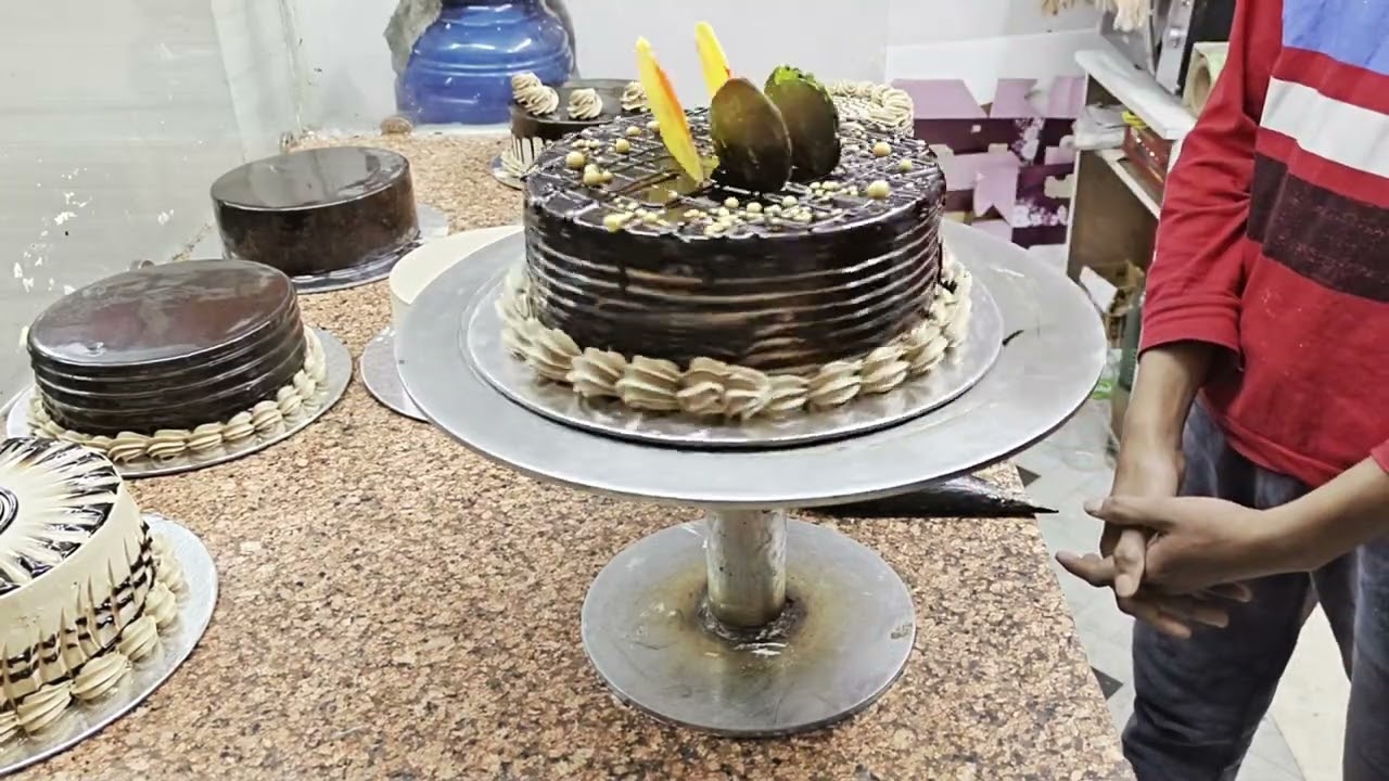 Chocolate cake tutorial #1