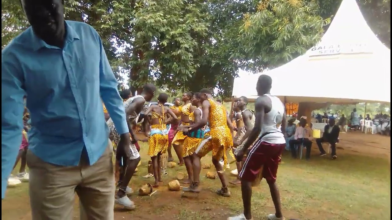 Bwola Dance from Acoli tribe of Luo speaking people in Acoli Subregion in Northern Uganda.