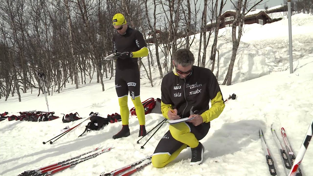 Explaining the Redline classic skis