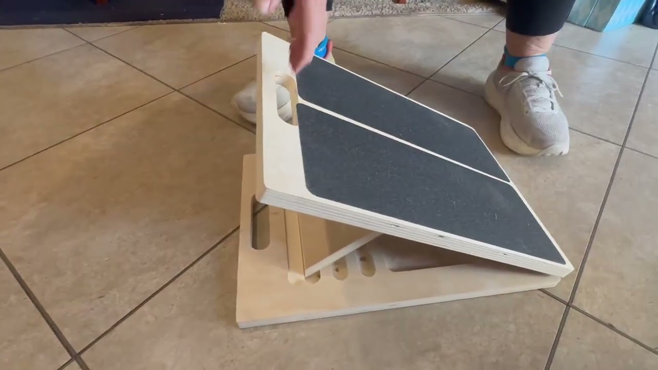 Portable Wooden Slant Board for Calf Stretching Squats Calf Stretcher Pilates Physical Therapy Equip