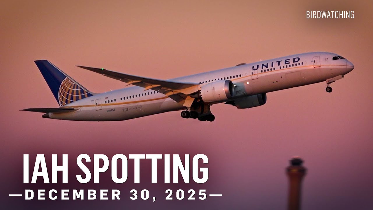 Plane Spotting at IAH Houston Bush Intercontinental Airport - December 30, 2025