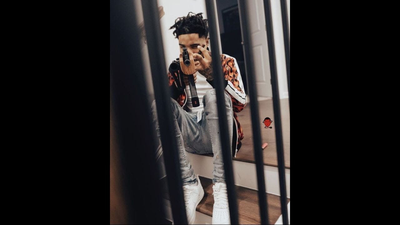 [FREE] Vonoff1700 x BAK Jay Sample Type Beat - Feeling On My Body