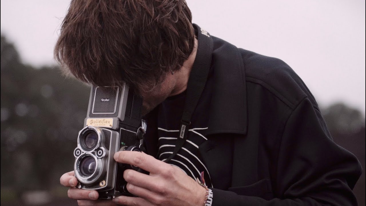 Holger Nitschke | Analog Portrait and Fashion Photography, Film Developing and Darkroom Printing