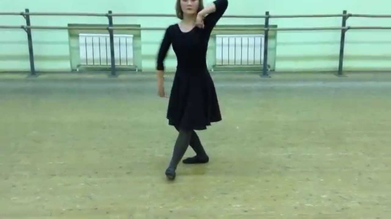 учим движения лезгинки медленно.