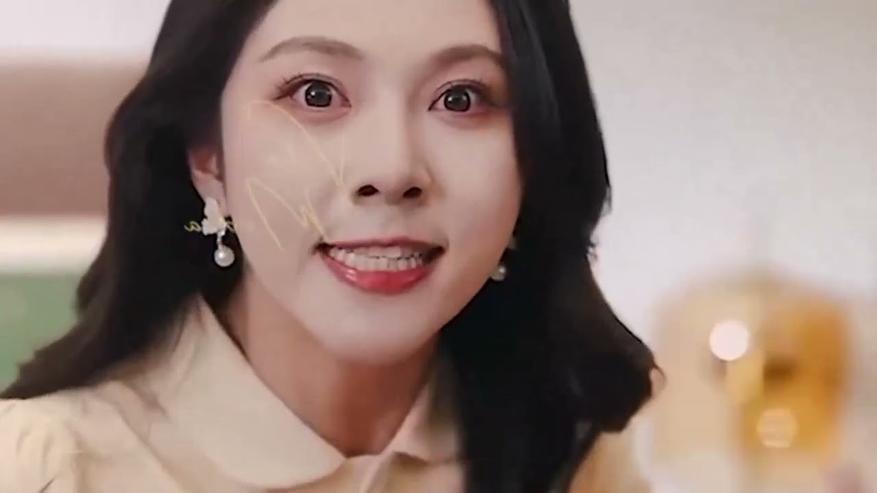 Tiếng L.ò.n.g Con Cưng | Cô gái xuyên không vào nữ p.h.ụ để xoay chuyển s.ố p.h.ậ.n