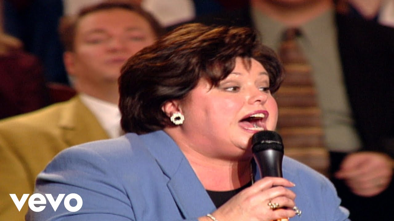 Bill & Gloria Gaither - There Is a Hope [Live] ft. Sue Dodge