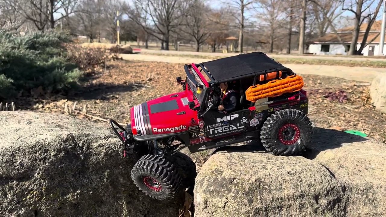 JConcepts The Hold doing the work! #jconcepts #rccrawler #axial #cj7 #scx10iii #treal #rockpiratesrc