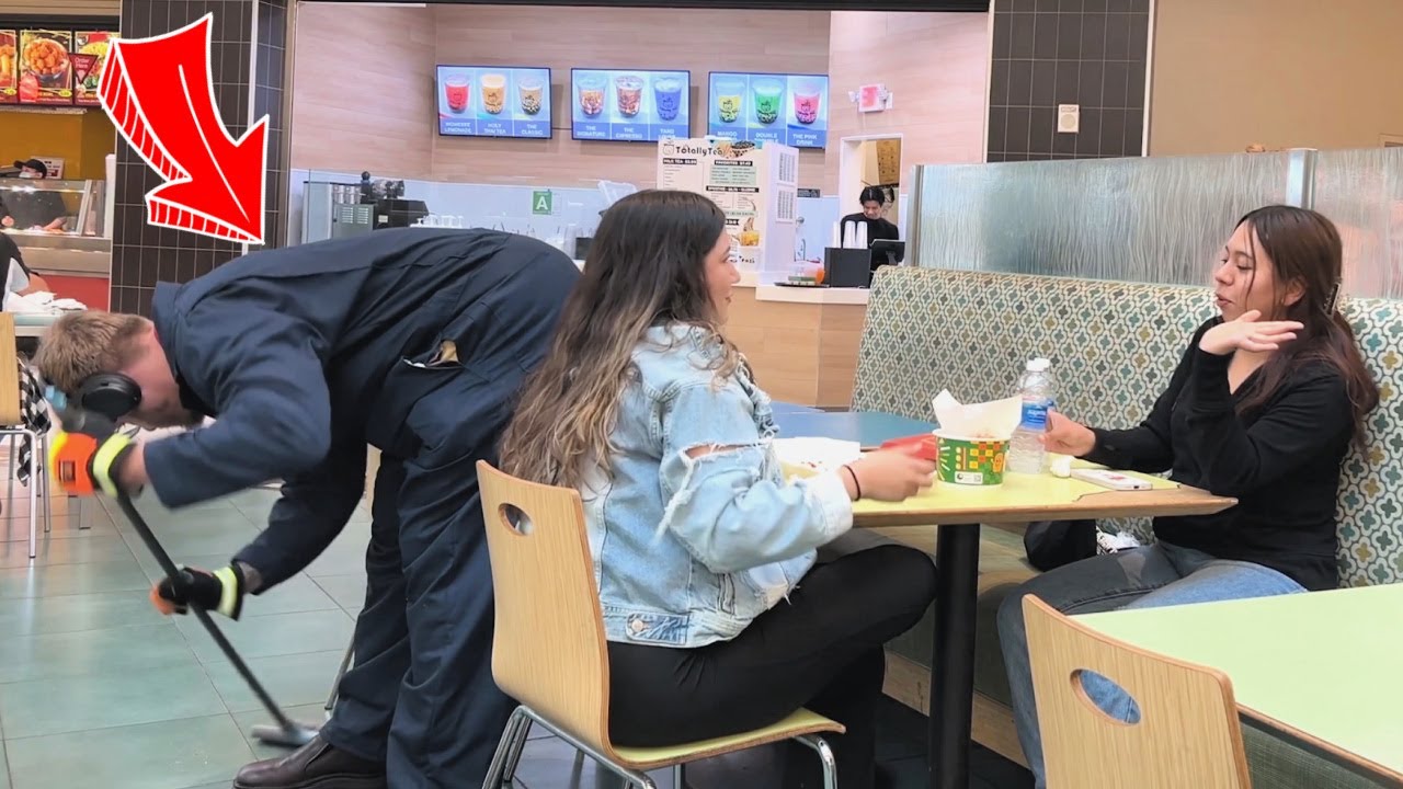 Fat Janitor Farts On People While They Eat!! (Cleaning Farts)