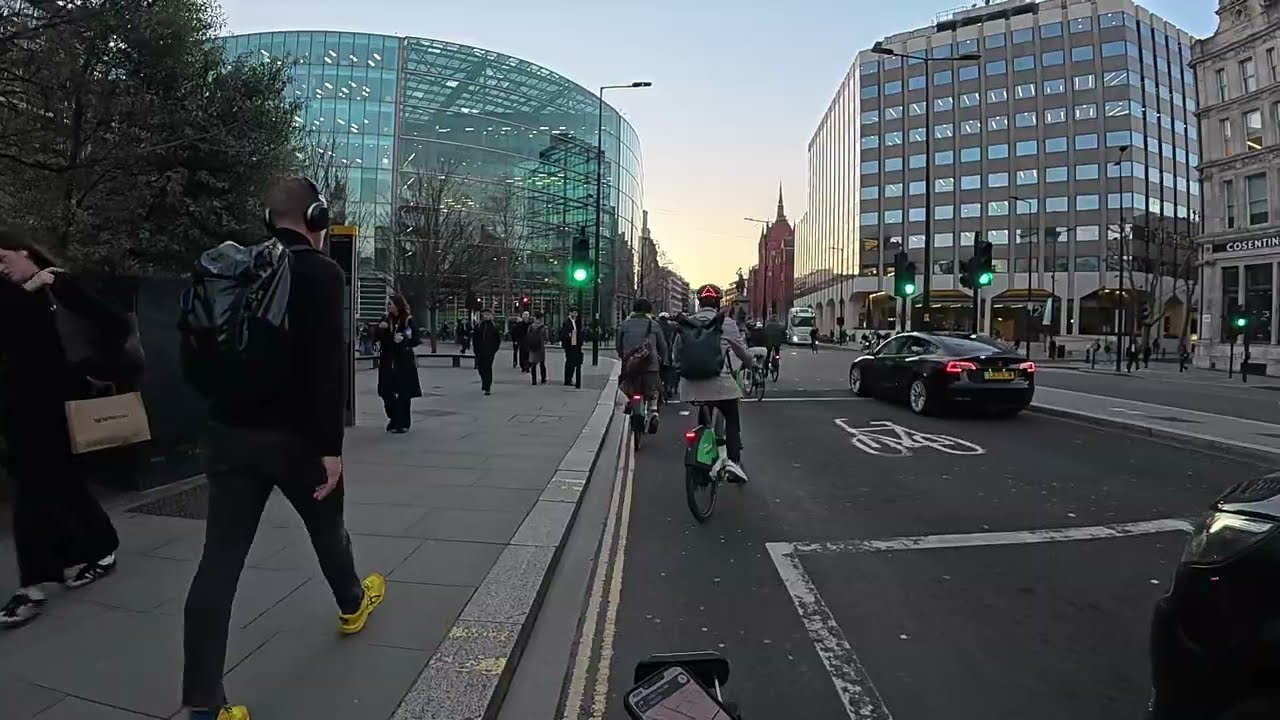 London At Sunset | Riding | Westminster/St Pancras | T TREKS
