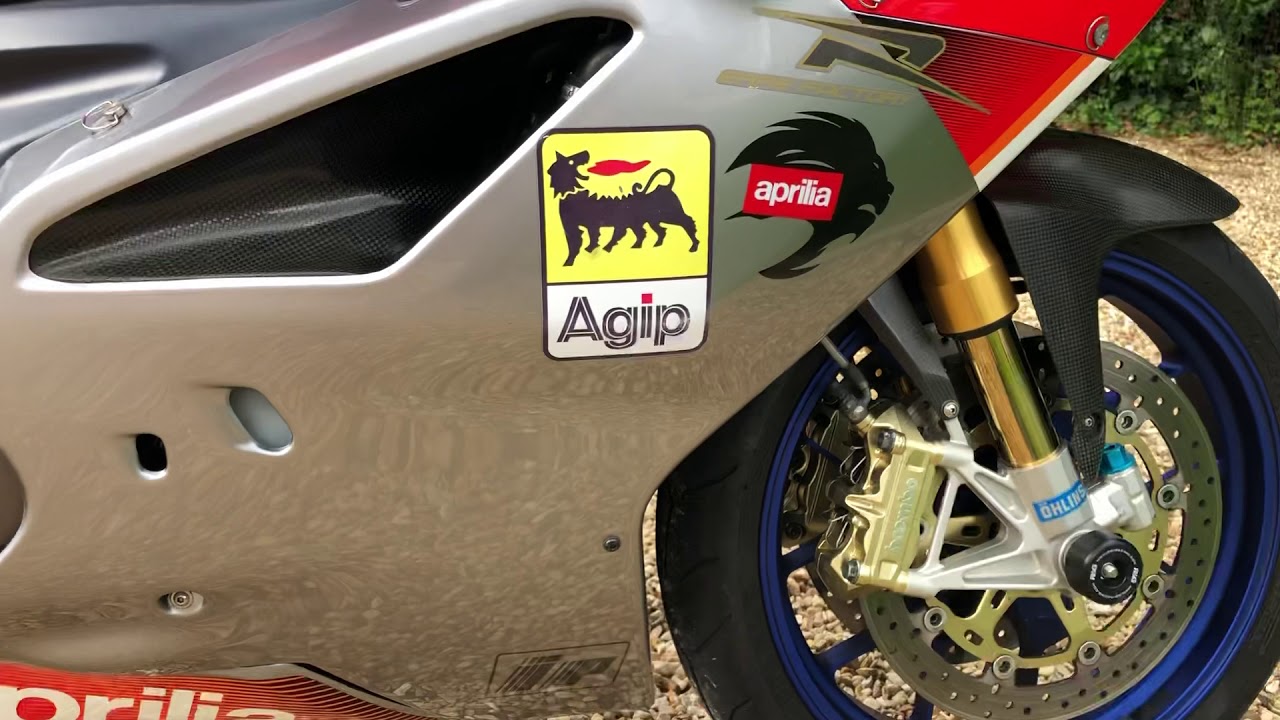 Aprilia rsv1000r Factory Gen2 walk around