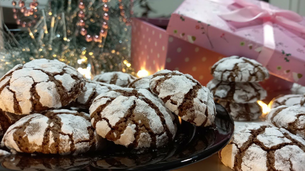NAJUKUSNIJI ČOKOLADNI RASPUCANCI-CHOCOLATE CAKES