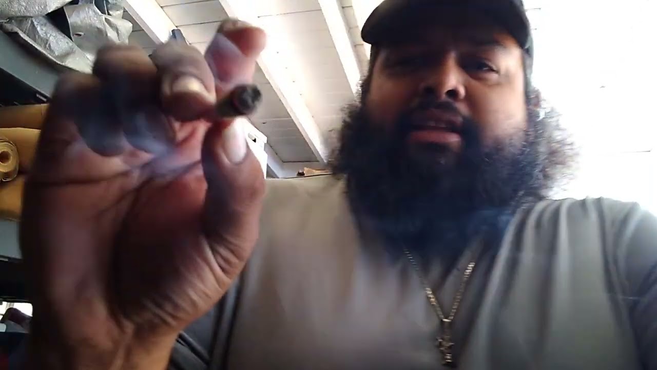 Joint Review - Baby Jeeter Joints - Strawberry Shortcake