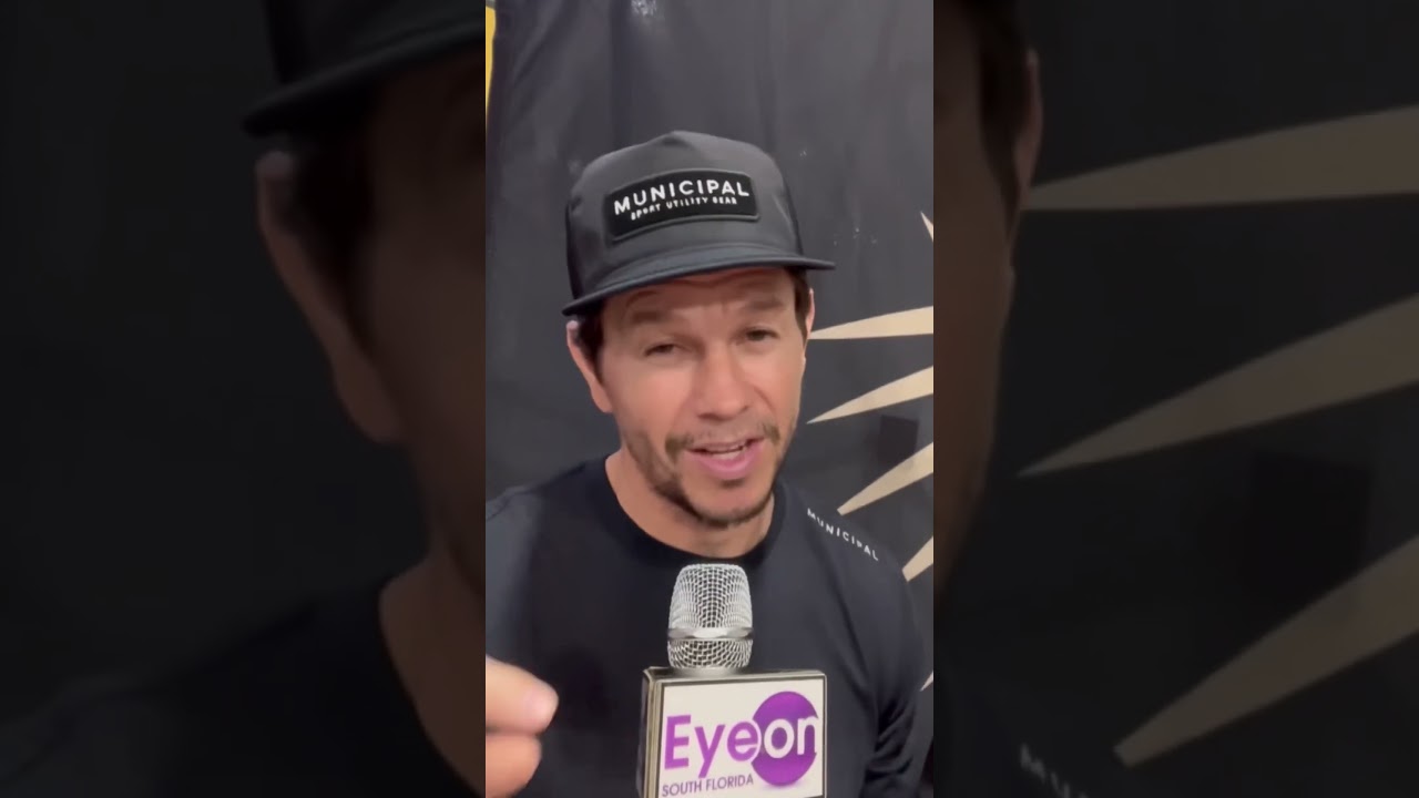 Mark Wahlberg launches tequilla called Flecha Azul
