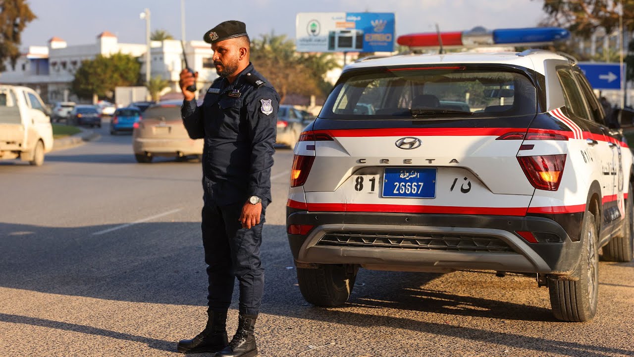 جهود قسم شرطة النجدة بمديرية أمن طرابلس في الحفاظ على الأمن وضبط الشارع العام ورصد المخالفات