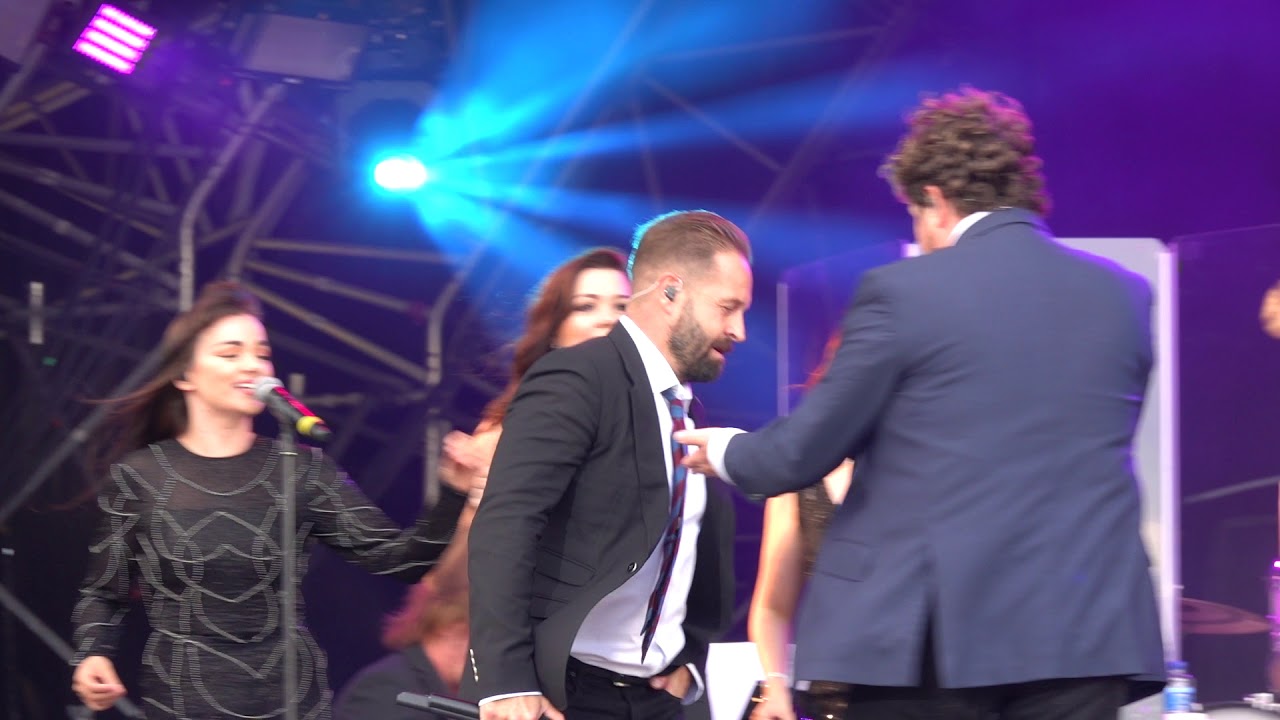 Alfie Boe & Michael Ball - For Once In my Life - Carfest South 25.08.18
