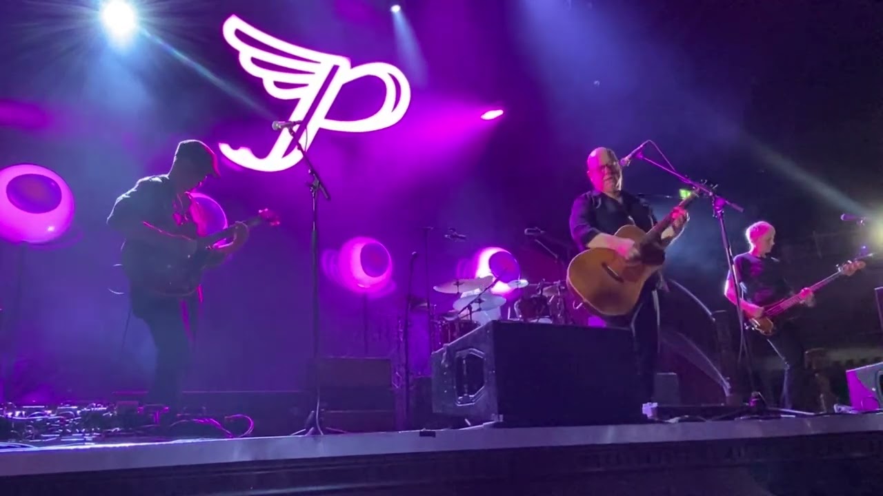 Pixies Motorway To Roswell Albert Hall Manchester 13 Mar 2024