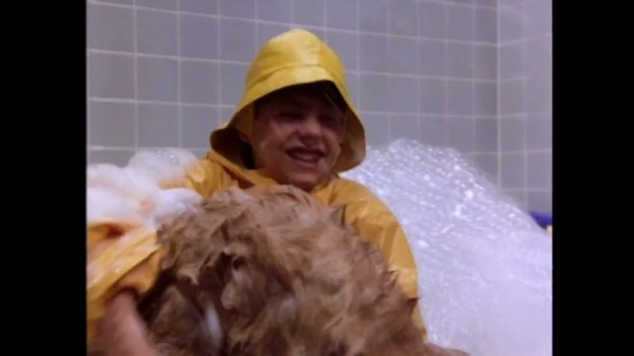 Previews From Air Bus 2002 Canadian DVD