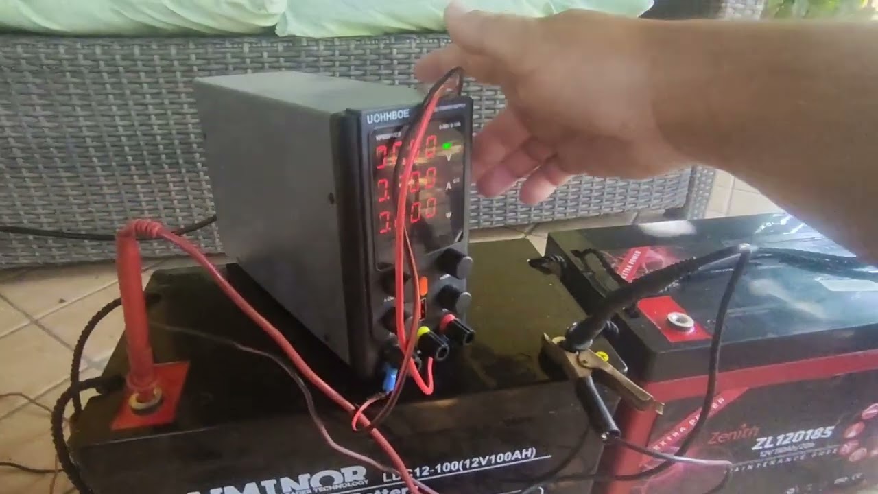 Mi hanno regalato 2 batterie AGM per il mio impianto fotovoltaico a isola fai da te,ecco come sono